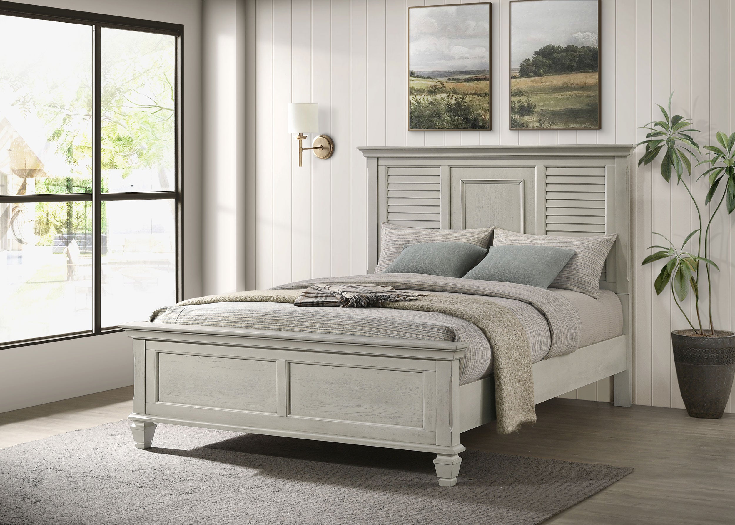 Franco Wood Panel Bed