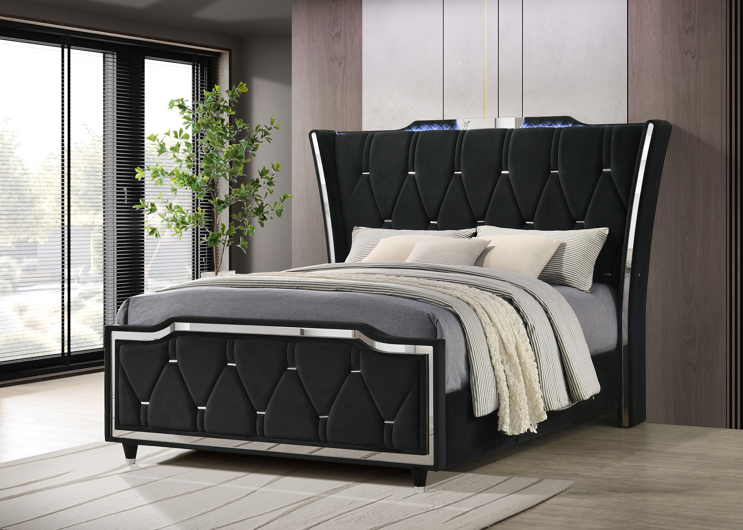Lorient Bed