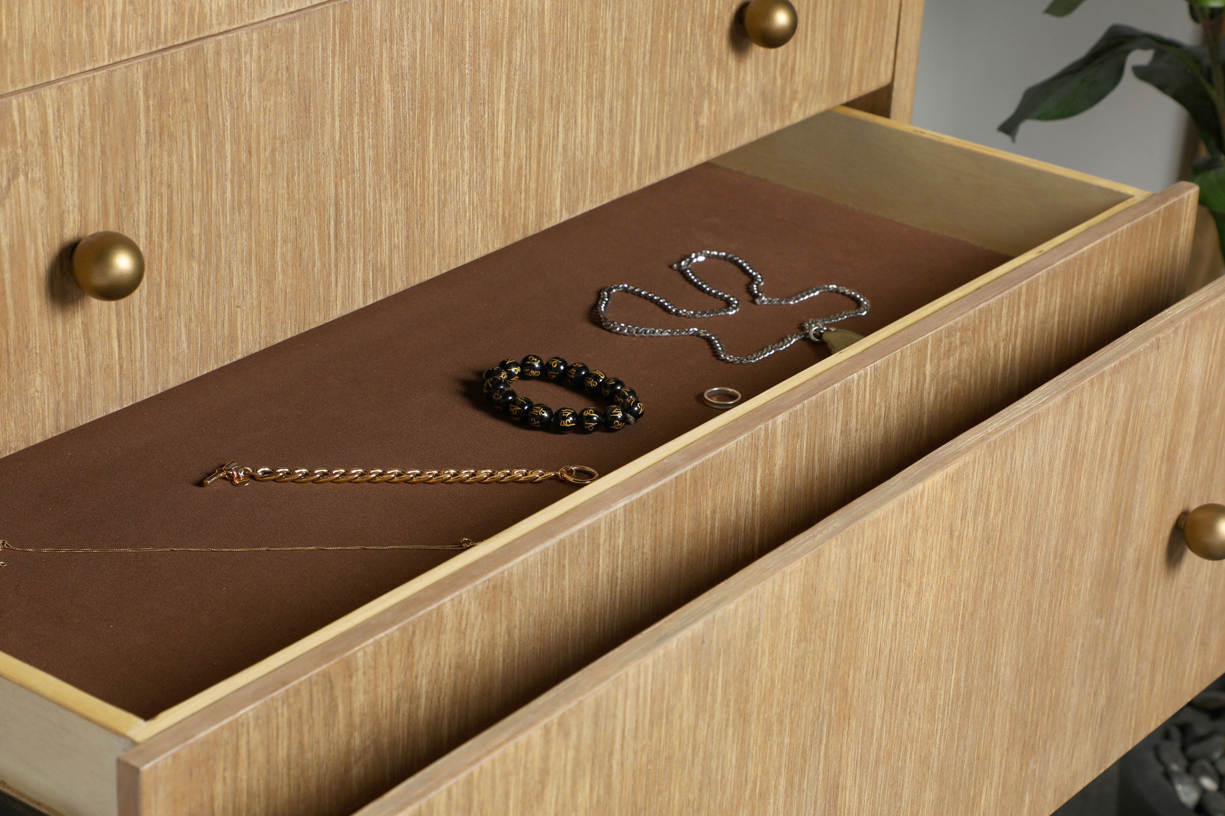 Arini Bedroom Set (Cane Bed)