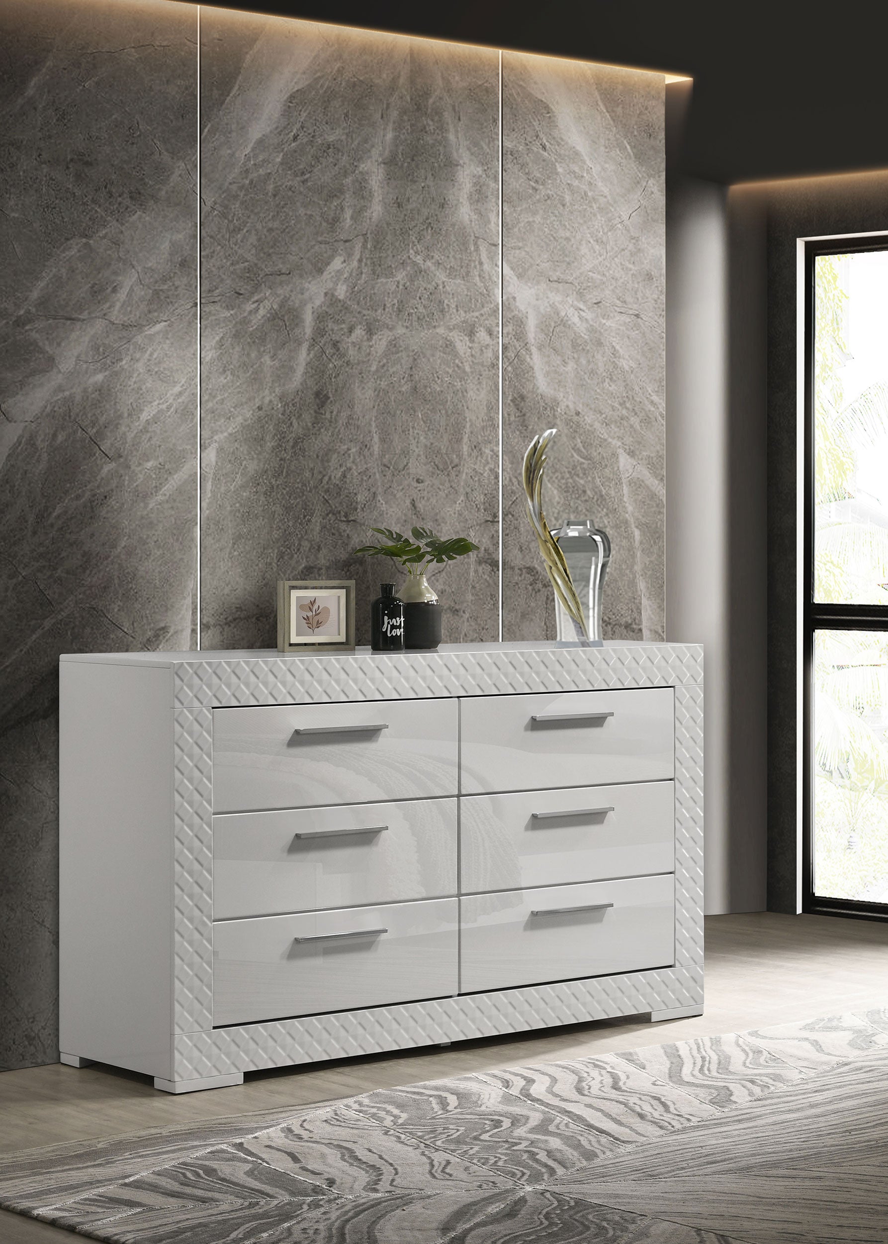 Ives Dresser