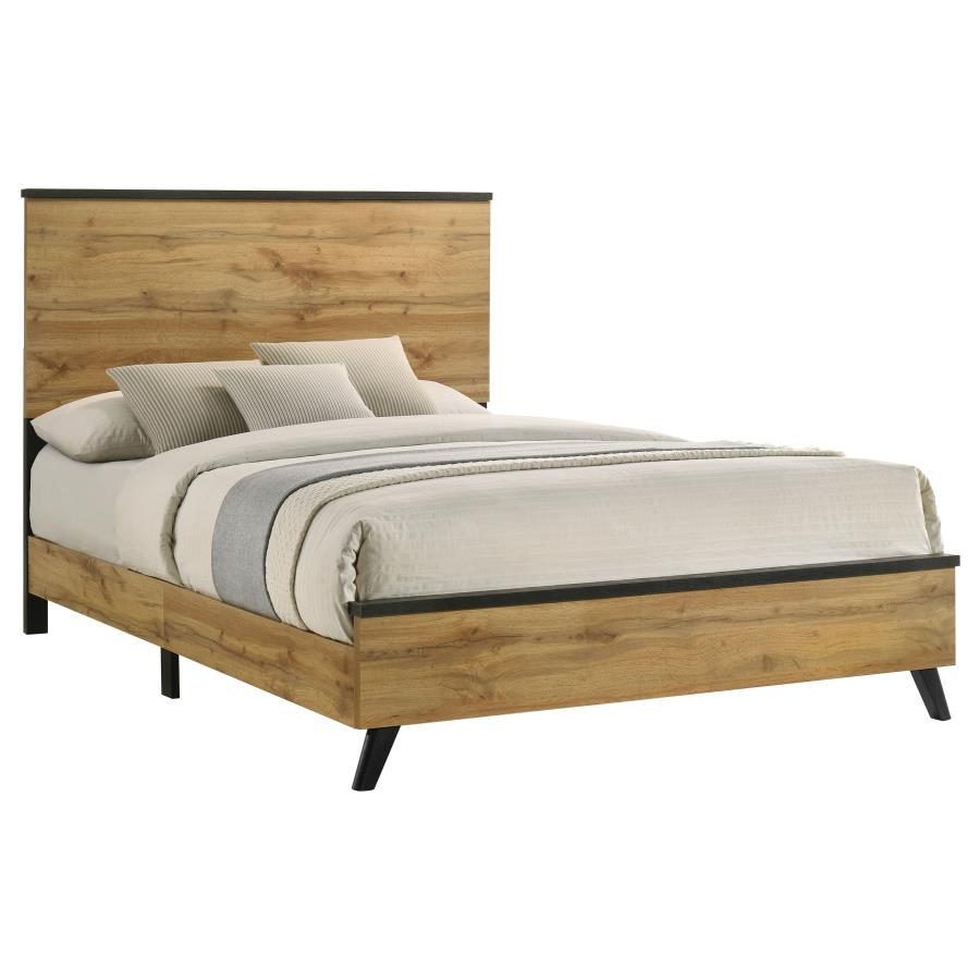 Kaywood 52-inch Eastern King Panel Bed In Natural Pine