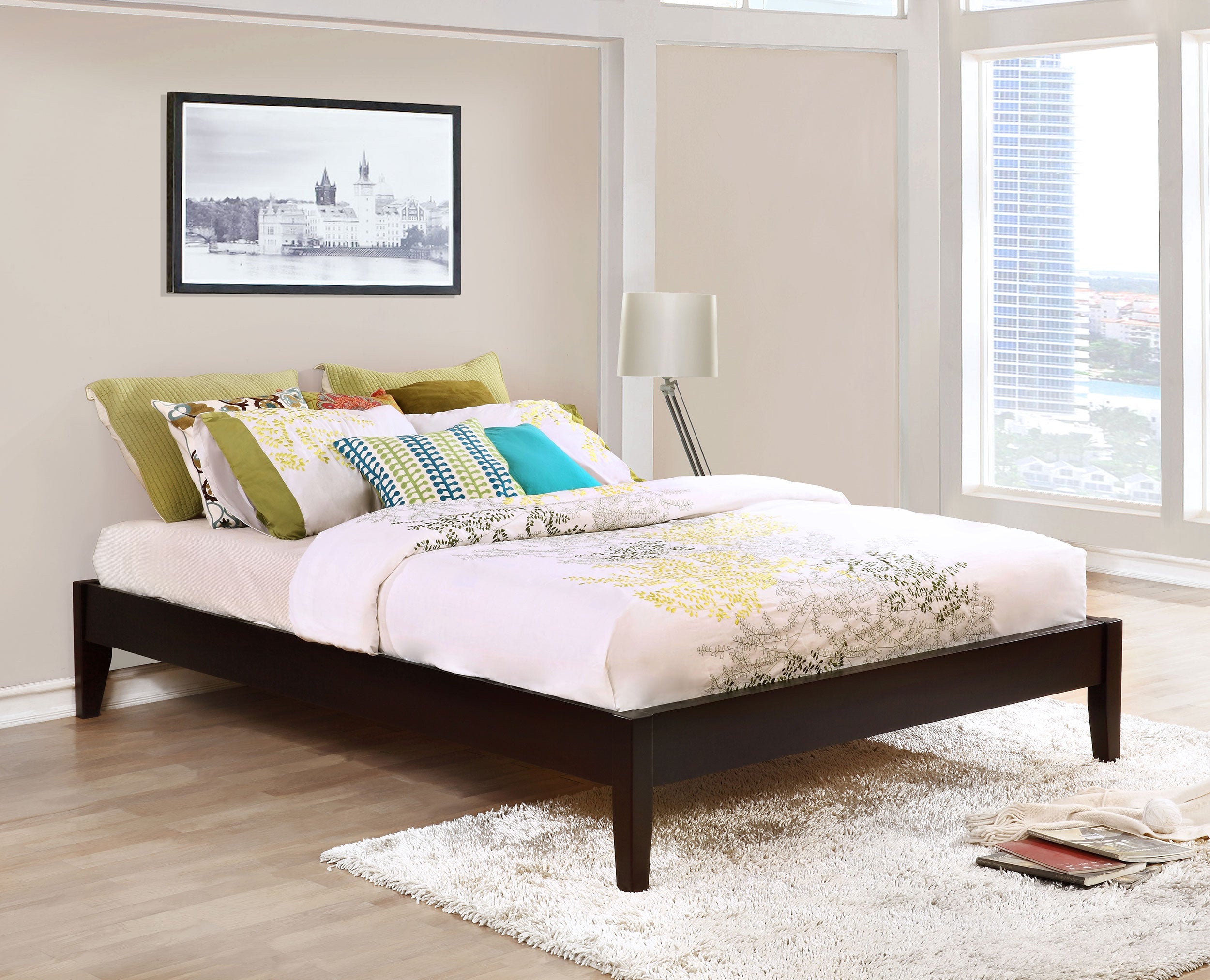 Hounslow Queen Universal Platform Bed