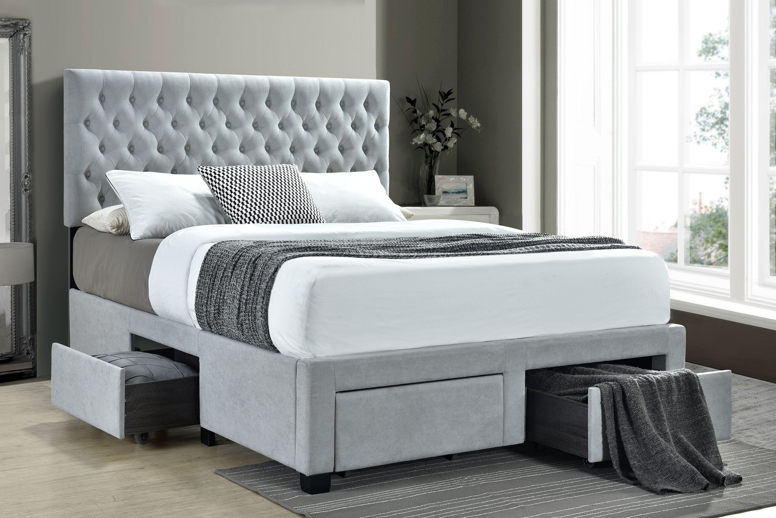 Soledad Upholstered Panel Storage Bed