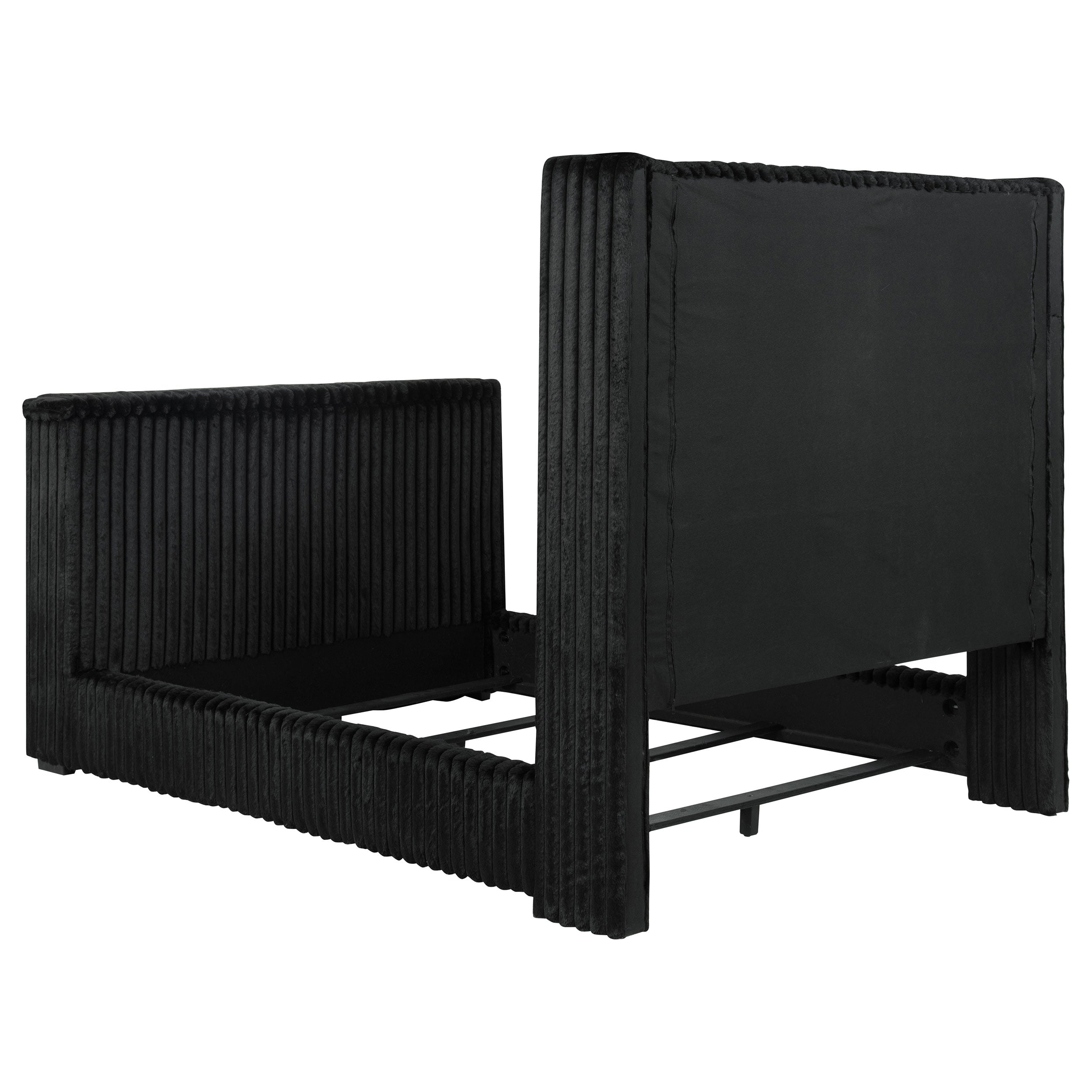 Centergrove Wingback TV Bed