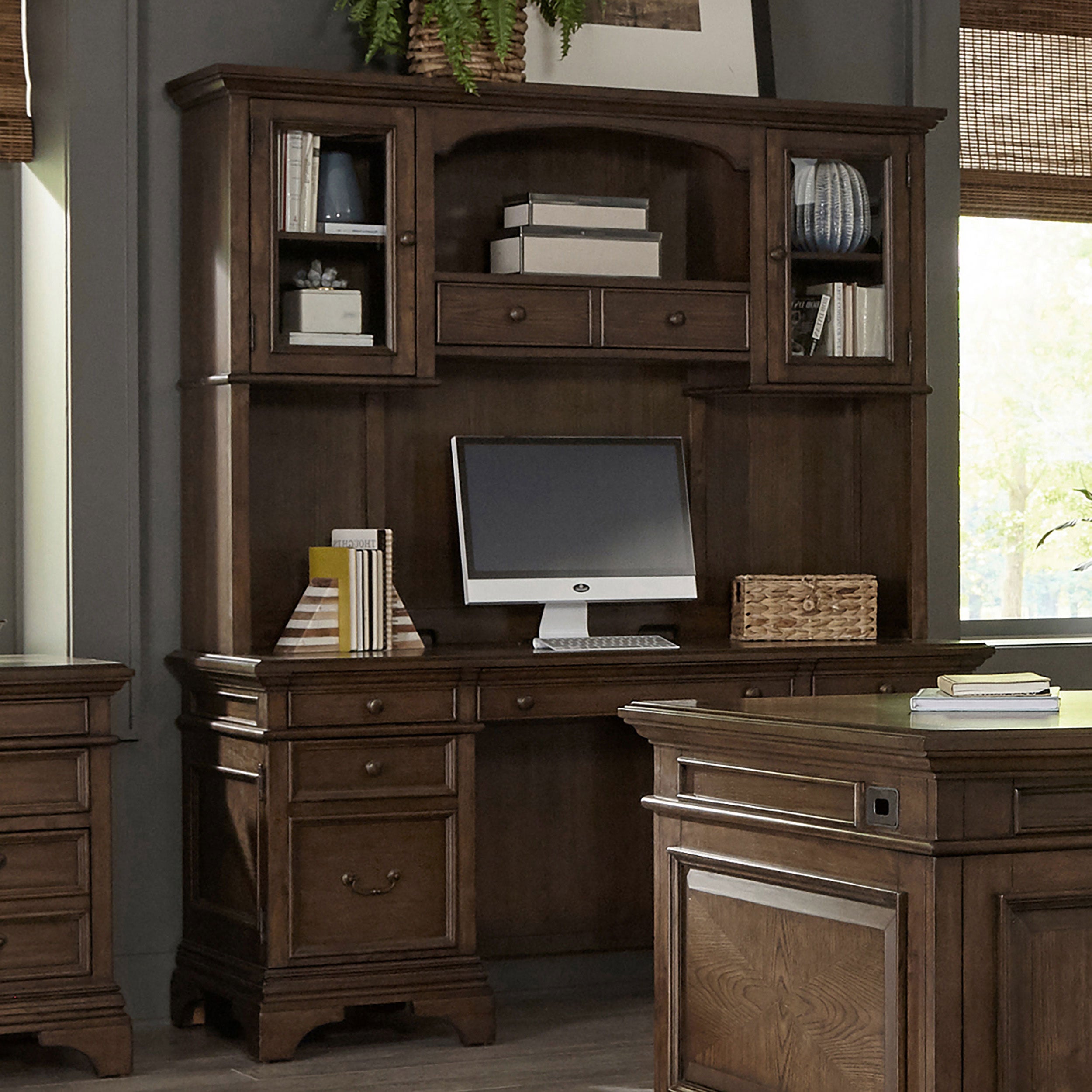 Hartshill Credenza Desk and Hutch