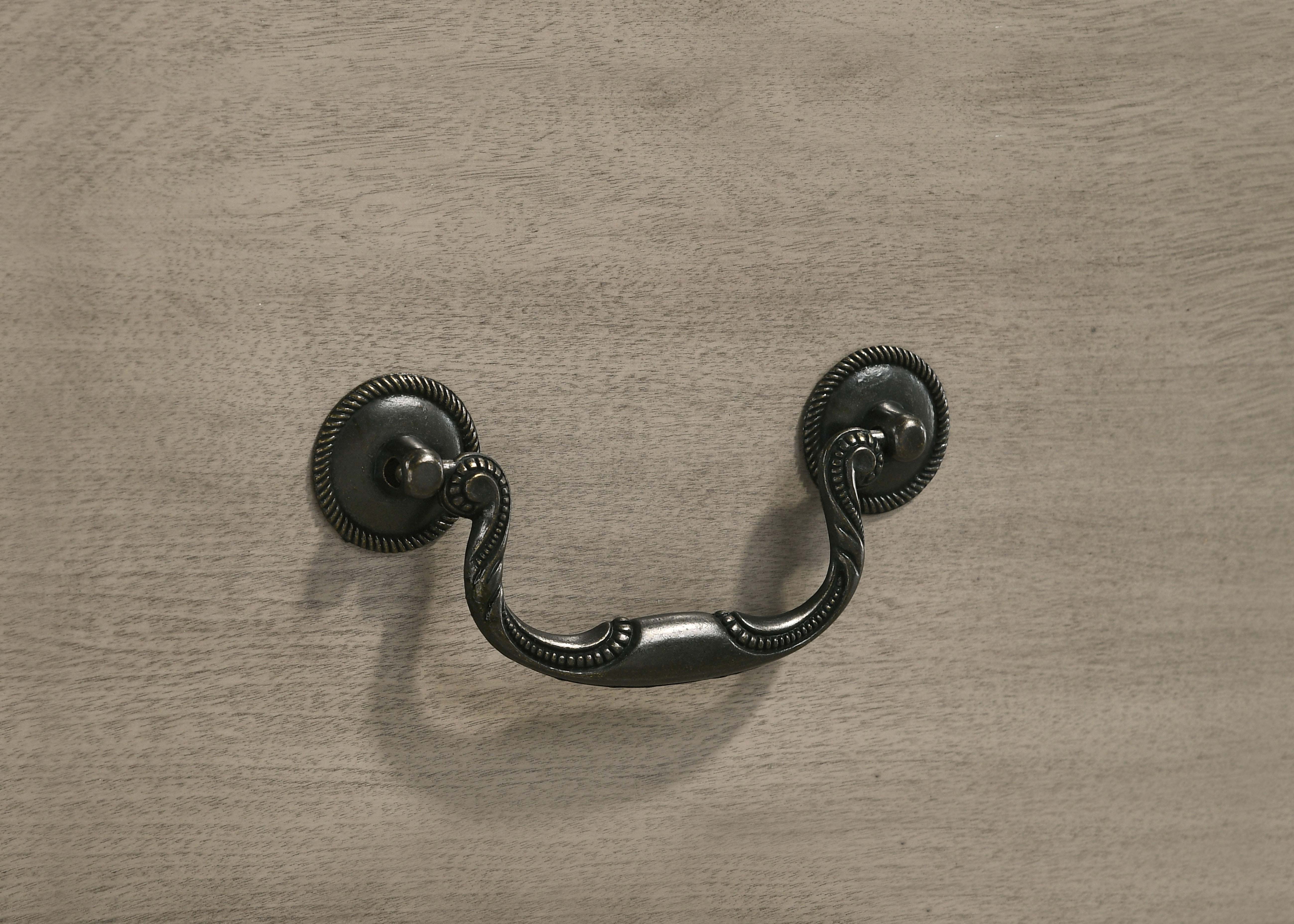 Manchester 5 PC King Bedroom Set with Upholstered Arched Headboard in Wheat