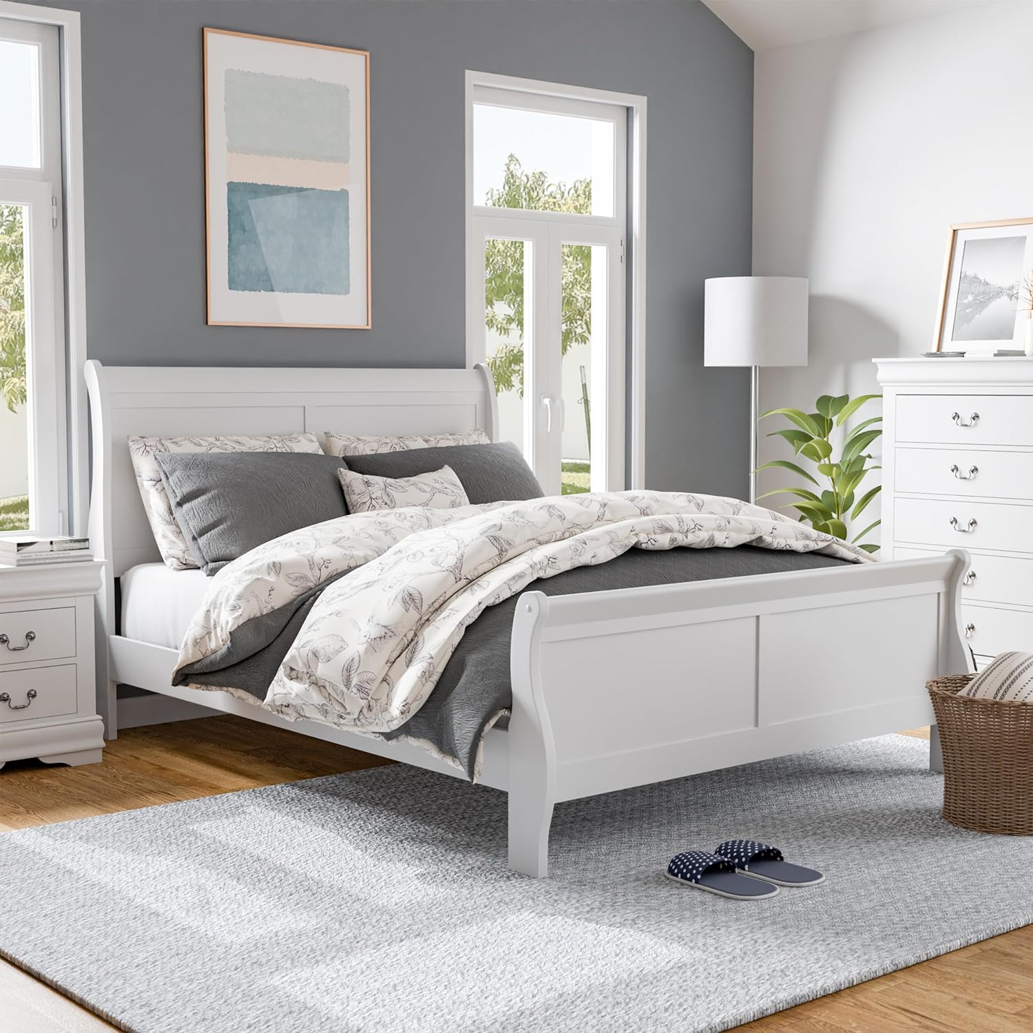 Furniture of America Toni Transitional Solid Wood Panel Queen Bed in White