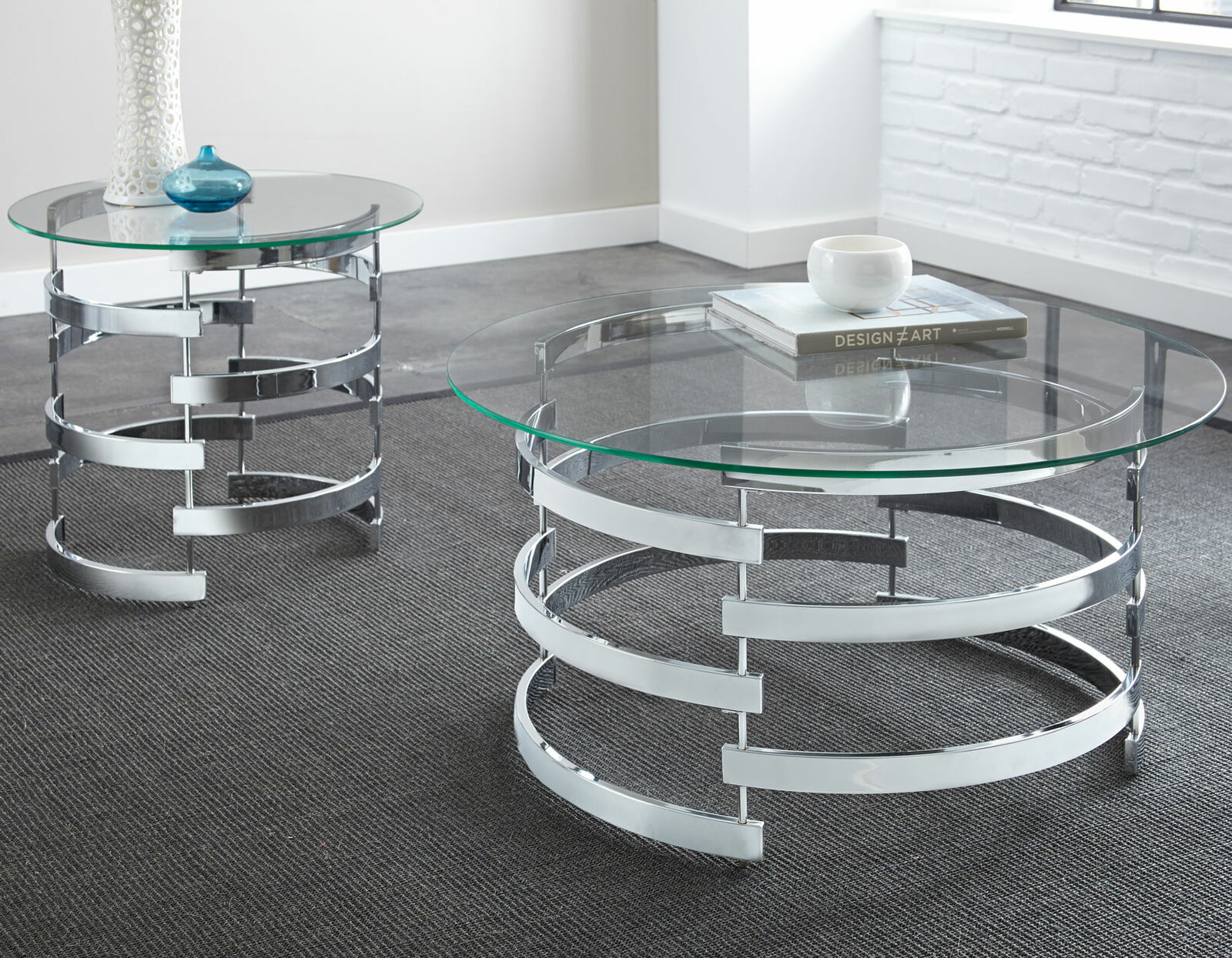 Tayside Round Glass Top Coffee Table in Chrome