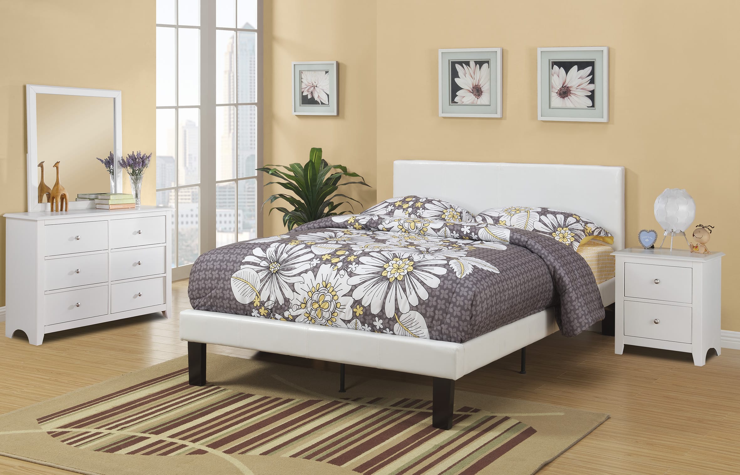Faux Leather Upholstered Full size Platform Bed In White