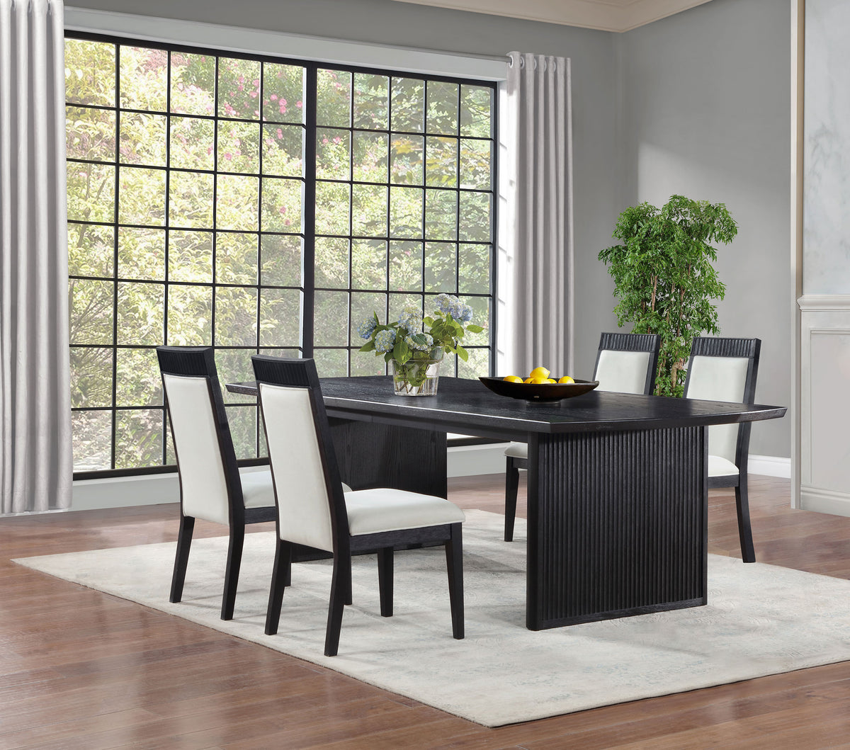 Brookmead 5-piece Rectangular Extension Dining Set Black and Ivory