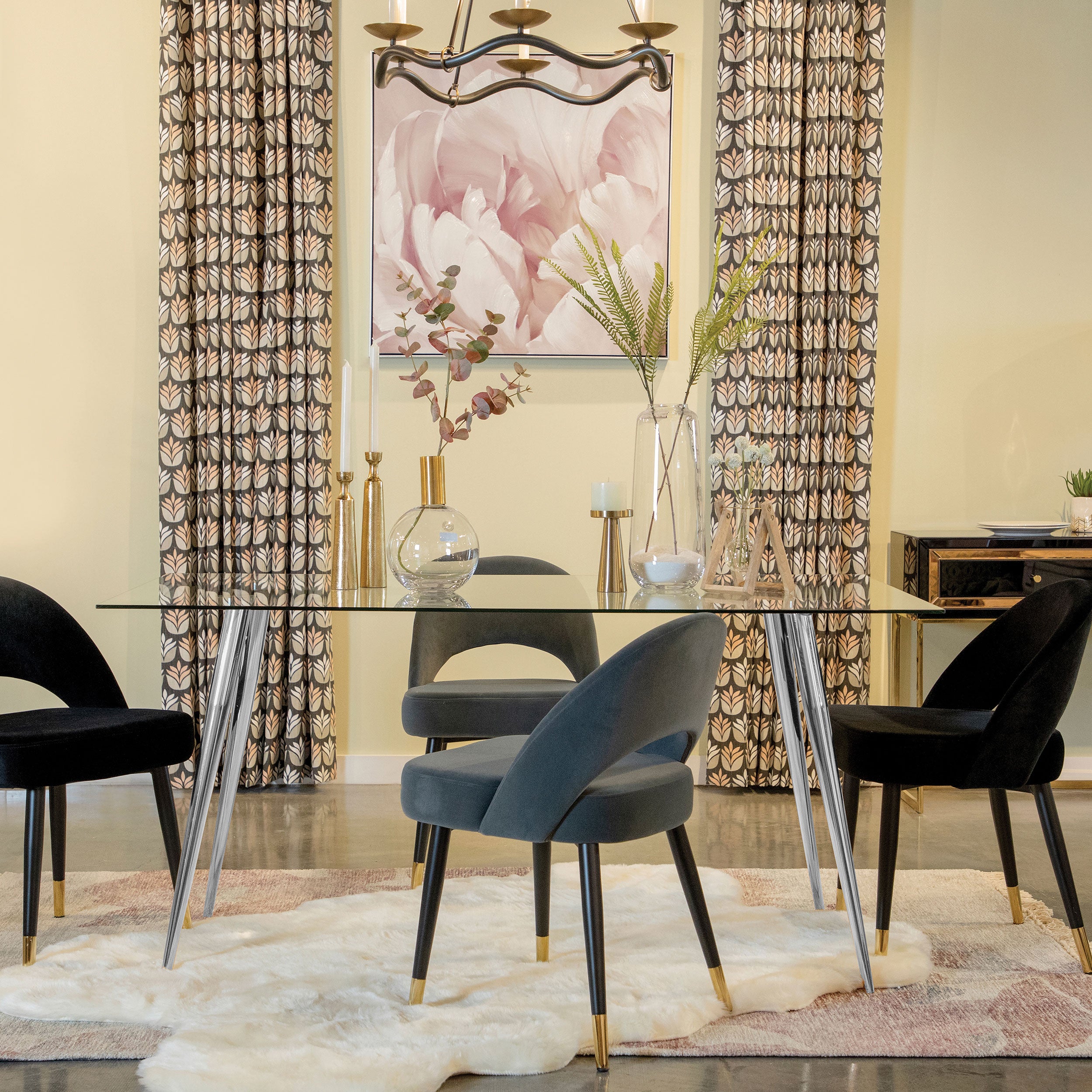 Gilman Dining Table