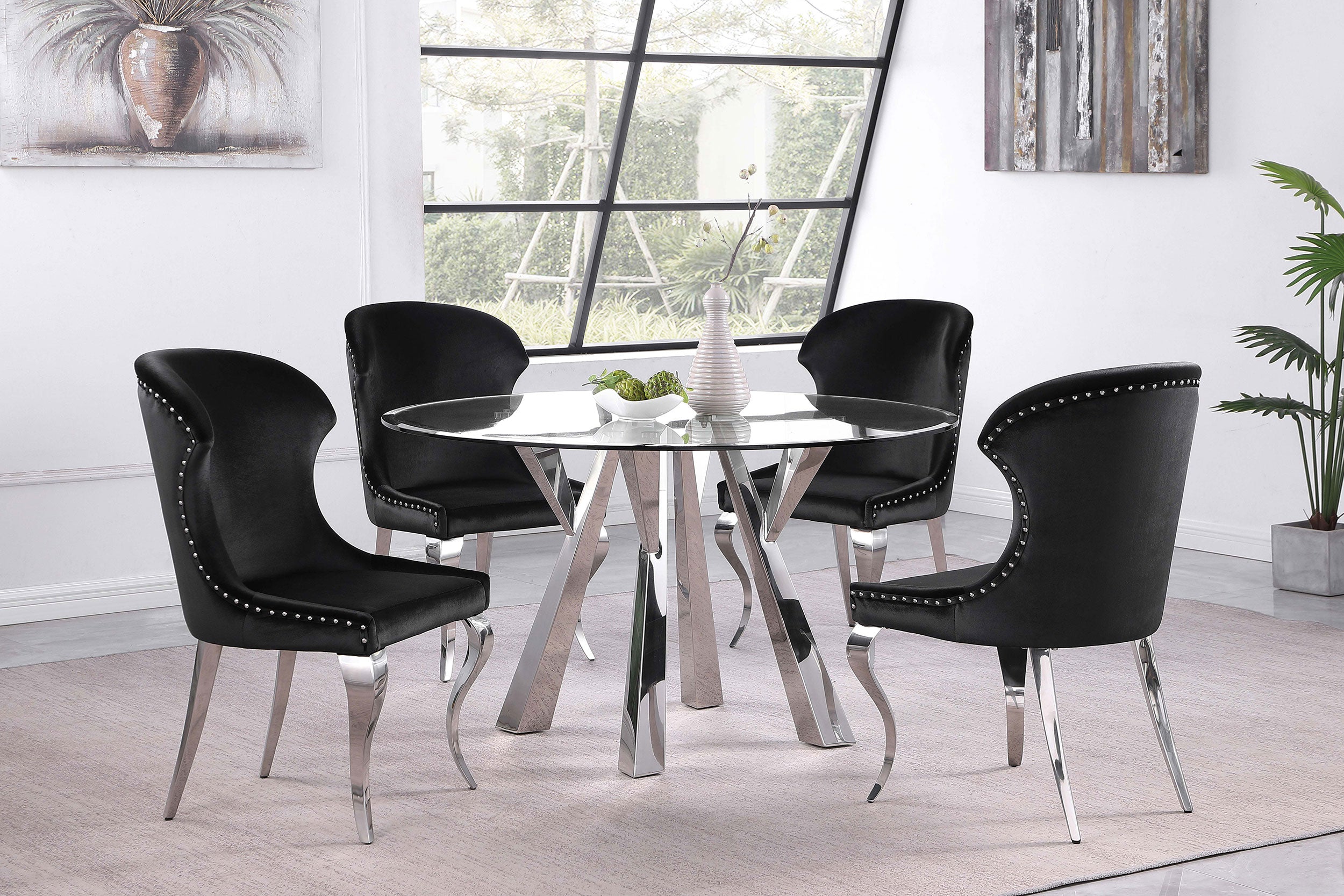 Alaia Round Dining Table
