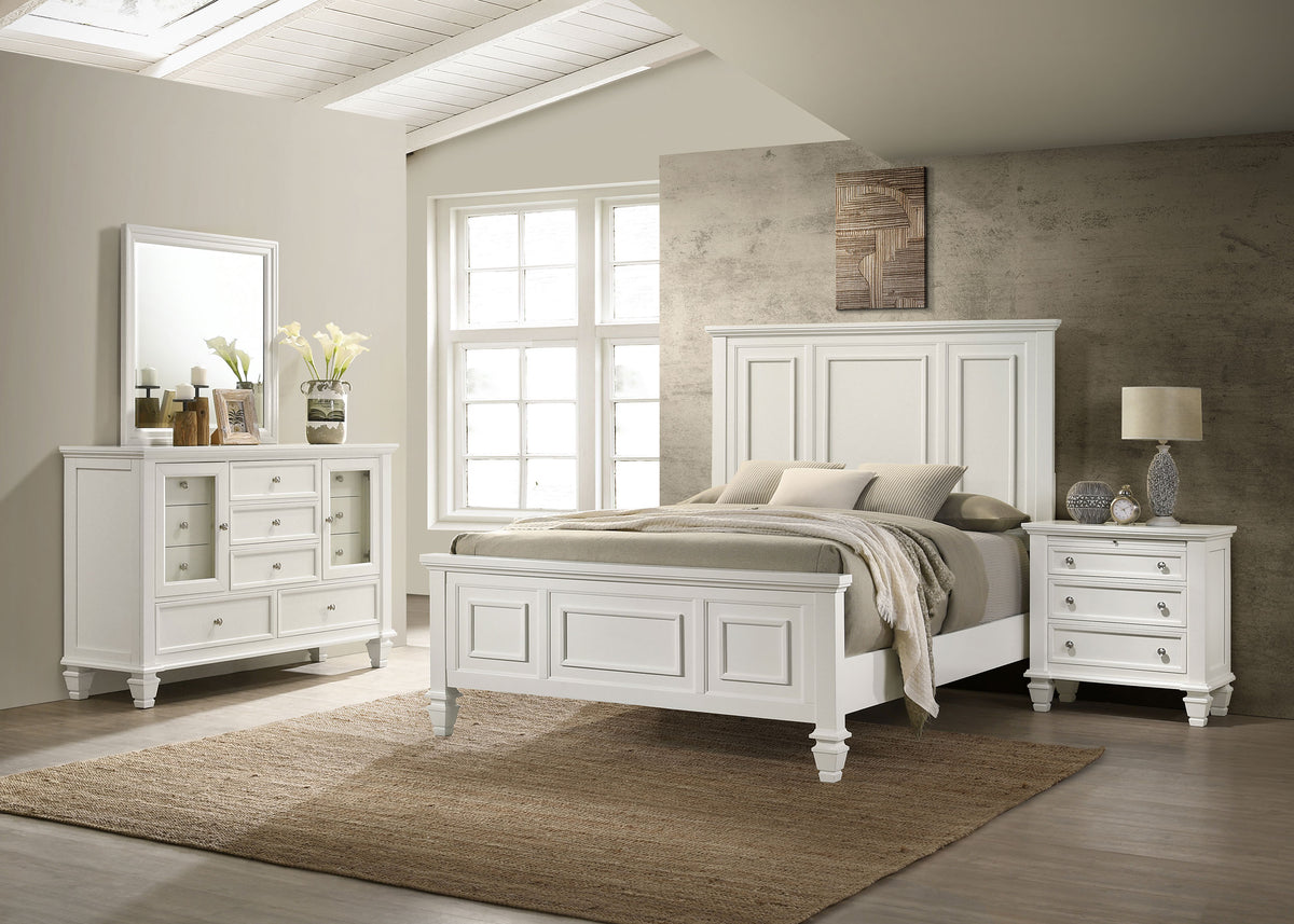Sandy Beach 4-piece Eastern King Bedroom Set with Panel Bed Cream White