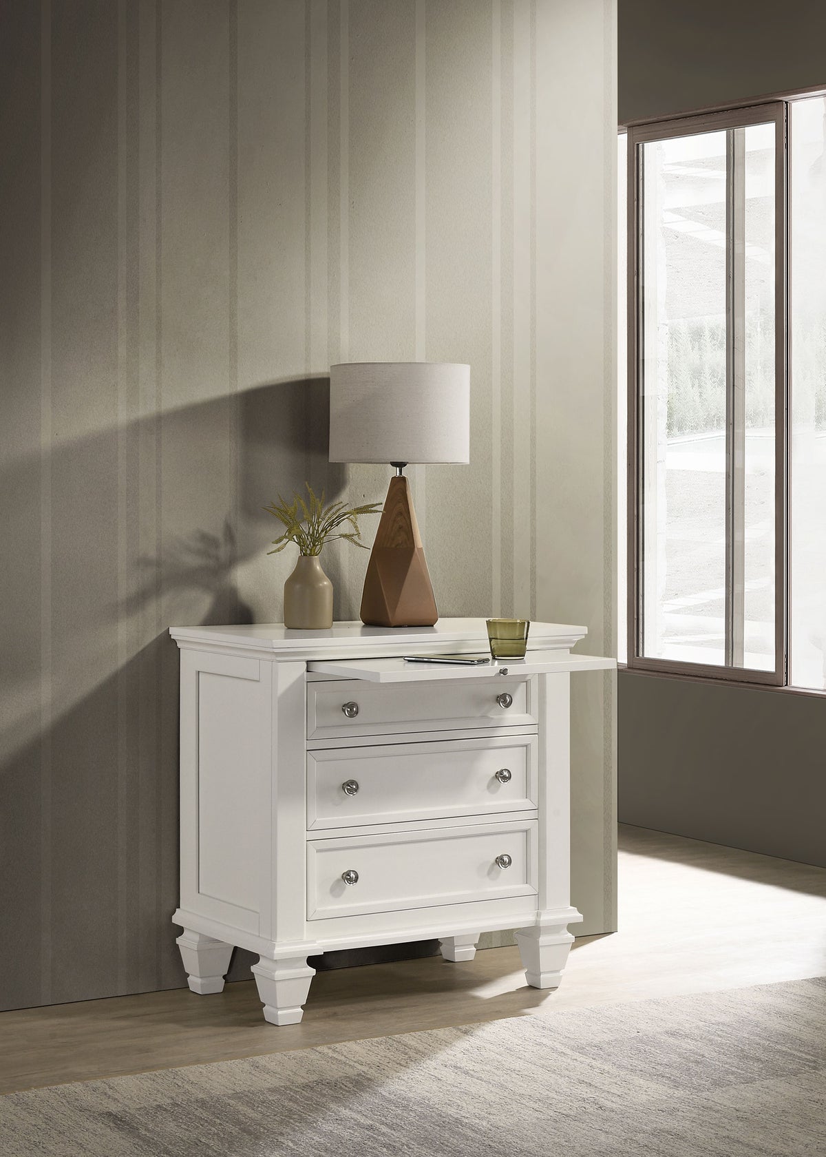 Sandy Beach 3-drawer Nightstand with Pull-Out Tray Cream White
