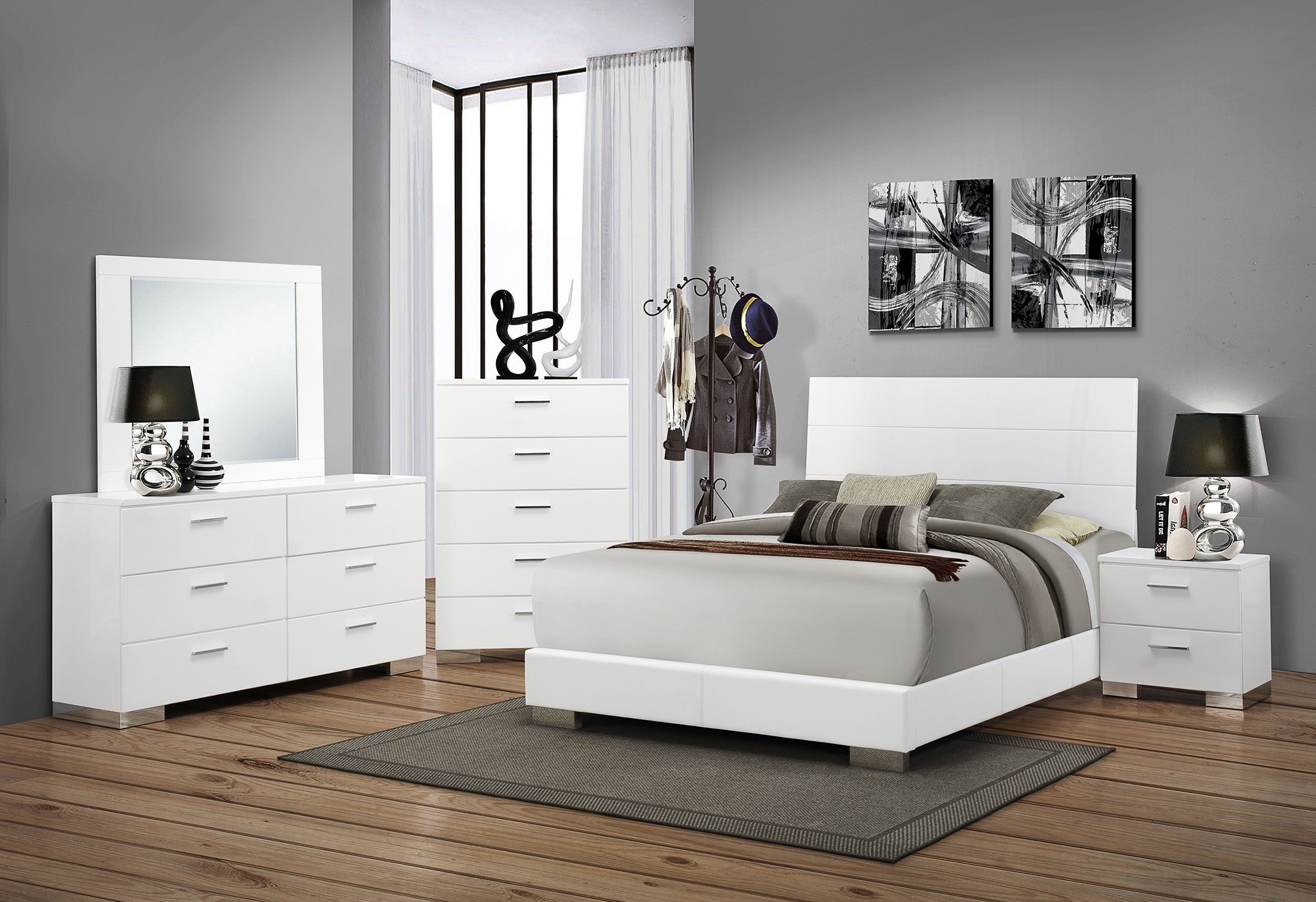Felicity Dresser with Mirror
