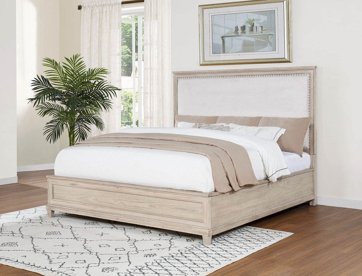 Pembroke Upholstered Panel Bed with Nailhead Trim Eastern King Washed Oak and Cream