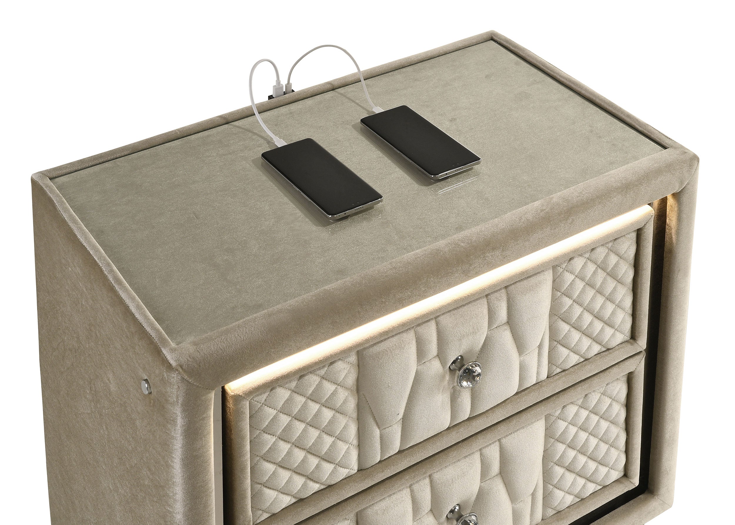 Lorient Upholstered Bedroom Set