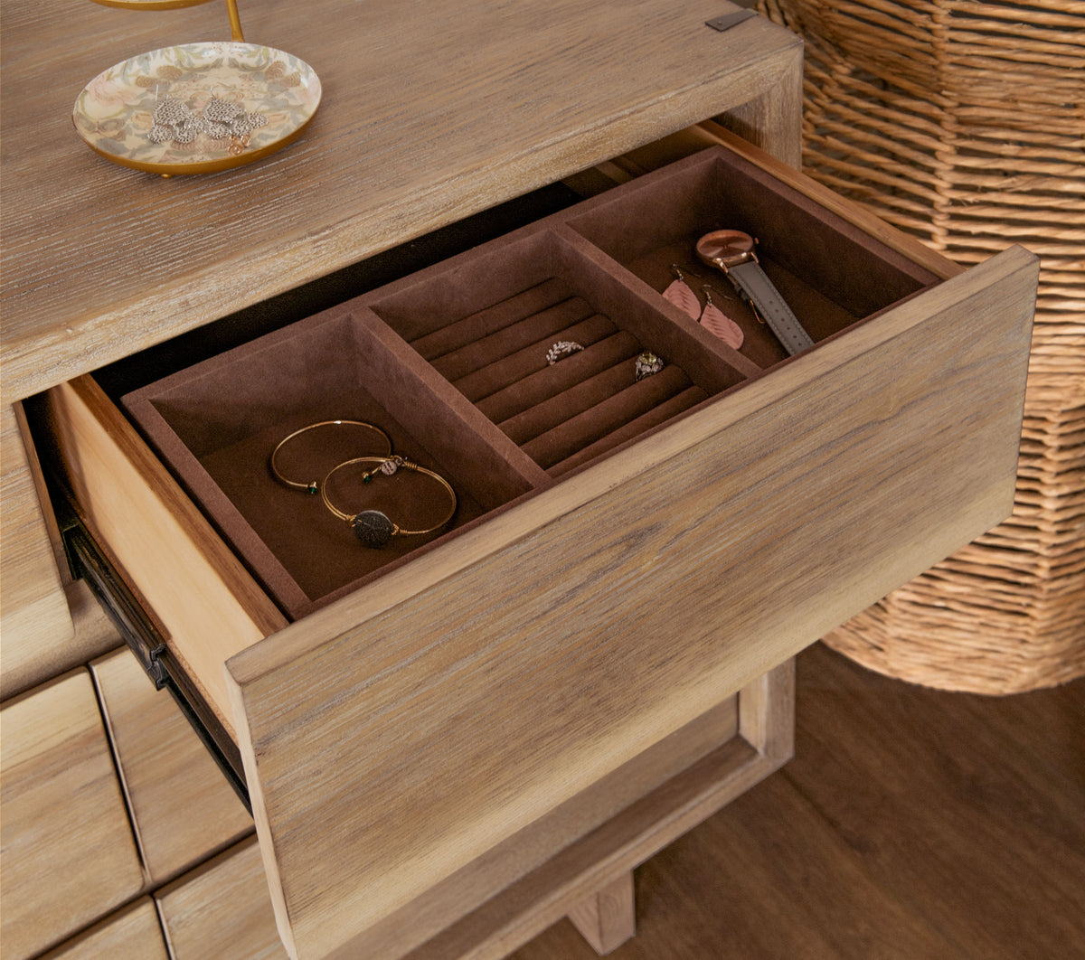 Stillwater 9-drawer Dresser Weathered Oak