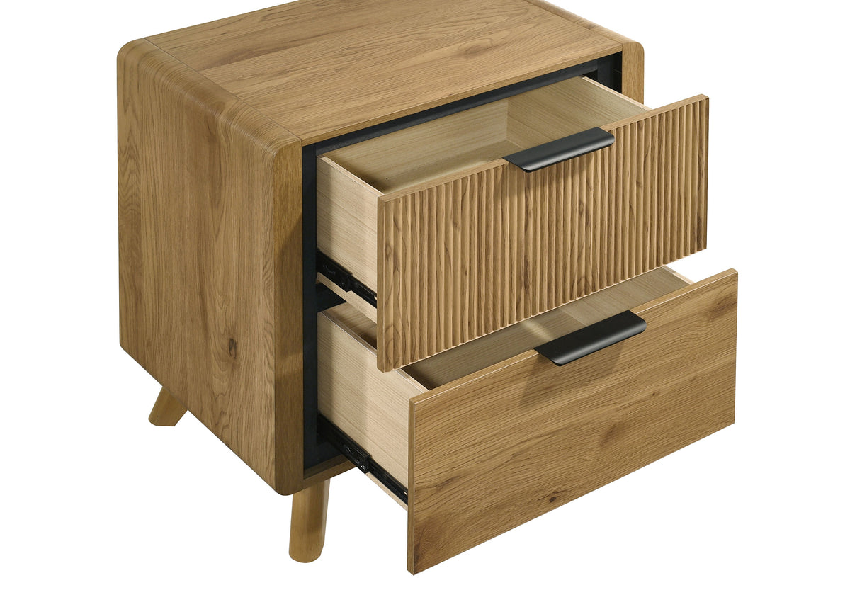 Bennett 2-drawer Nightstand Light Oak