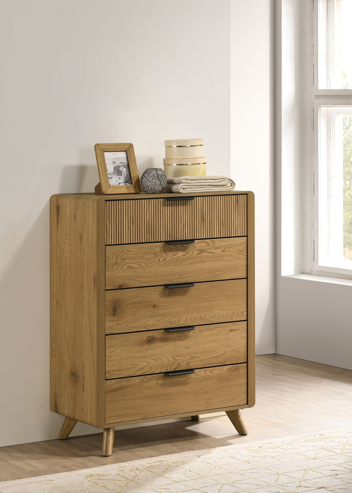 Bennett 5-drawer Bedroom Chest Light Oak