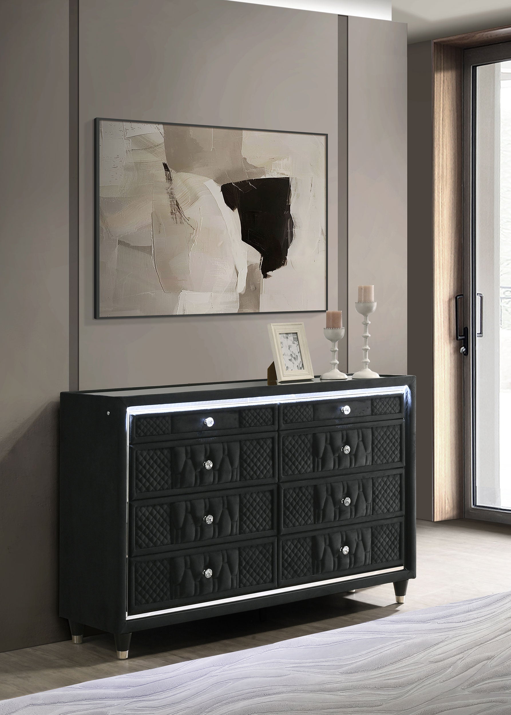 Lorient Dresser