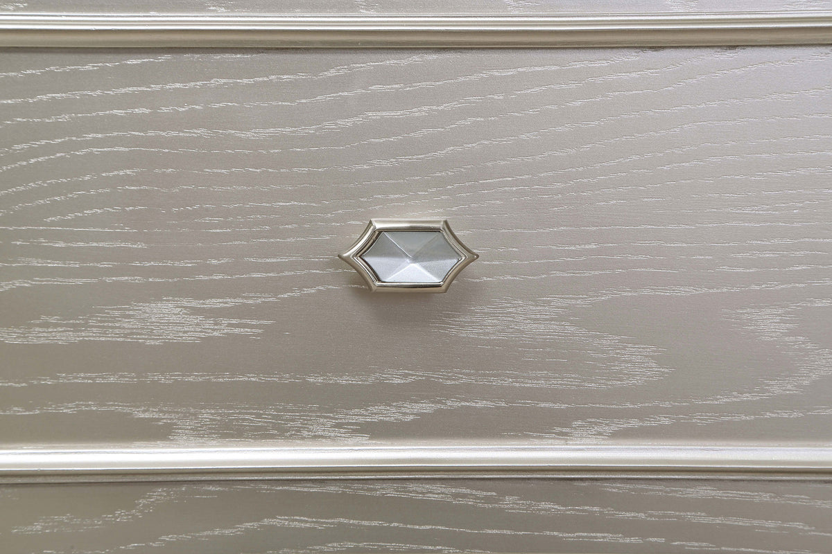 Evangeline 3-drawer Nightstand with USB Ports Silver Oak