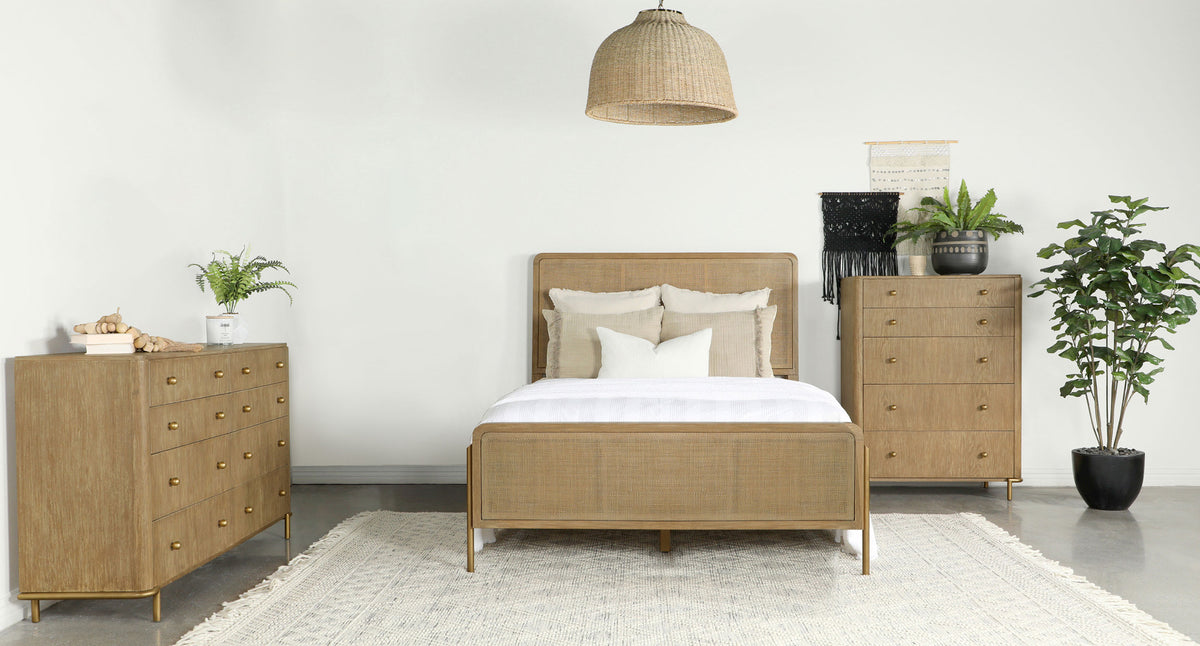 Arini 3-piece Queen Bedroom Set with Woven Cane Bed Sand Wash