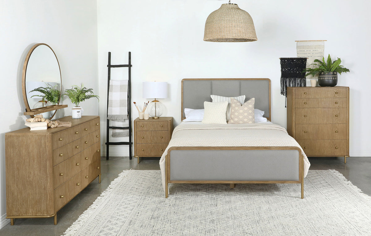 Arini 3-drawer Nightstand with USB Ports Sand Wash