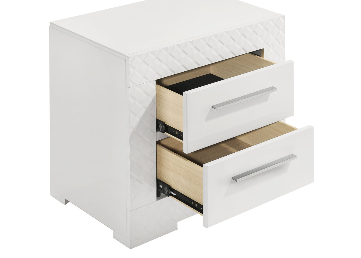Ives 4-piece Eastern King Bedroom Set with LED Panel Bed White High Gloss