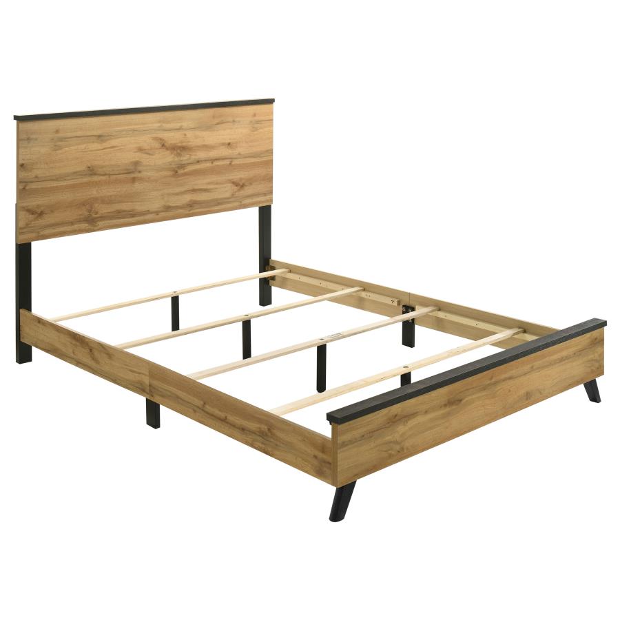 Kaywood 52-inch Eastern King Panel Bed In Natural Pine