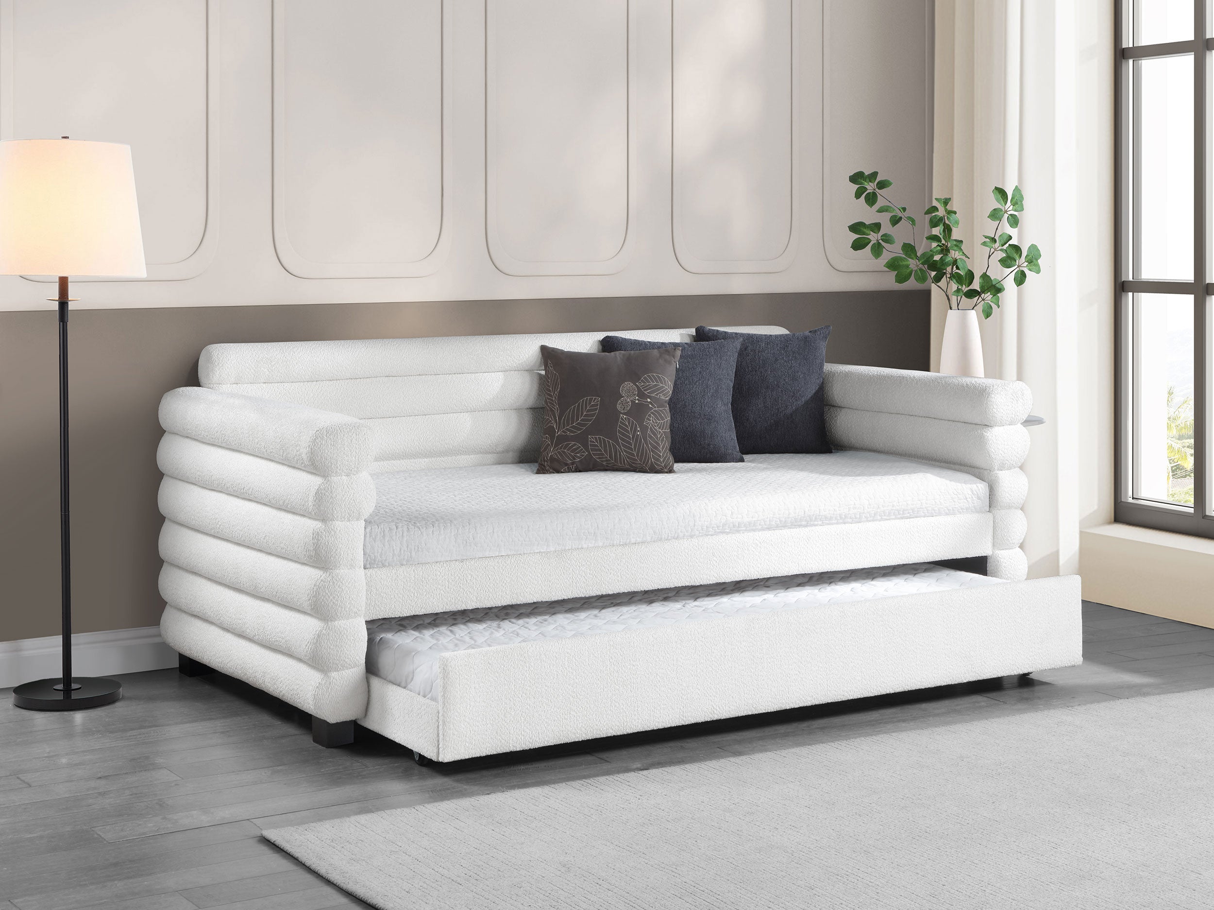 Patricia Upholstered Daybed with Trundle