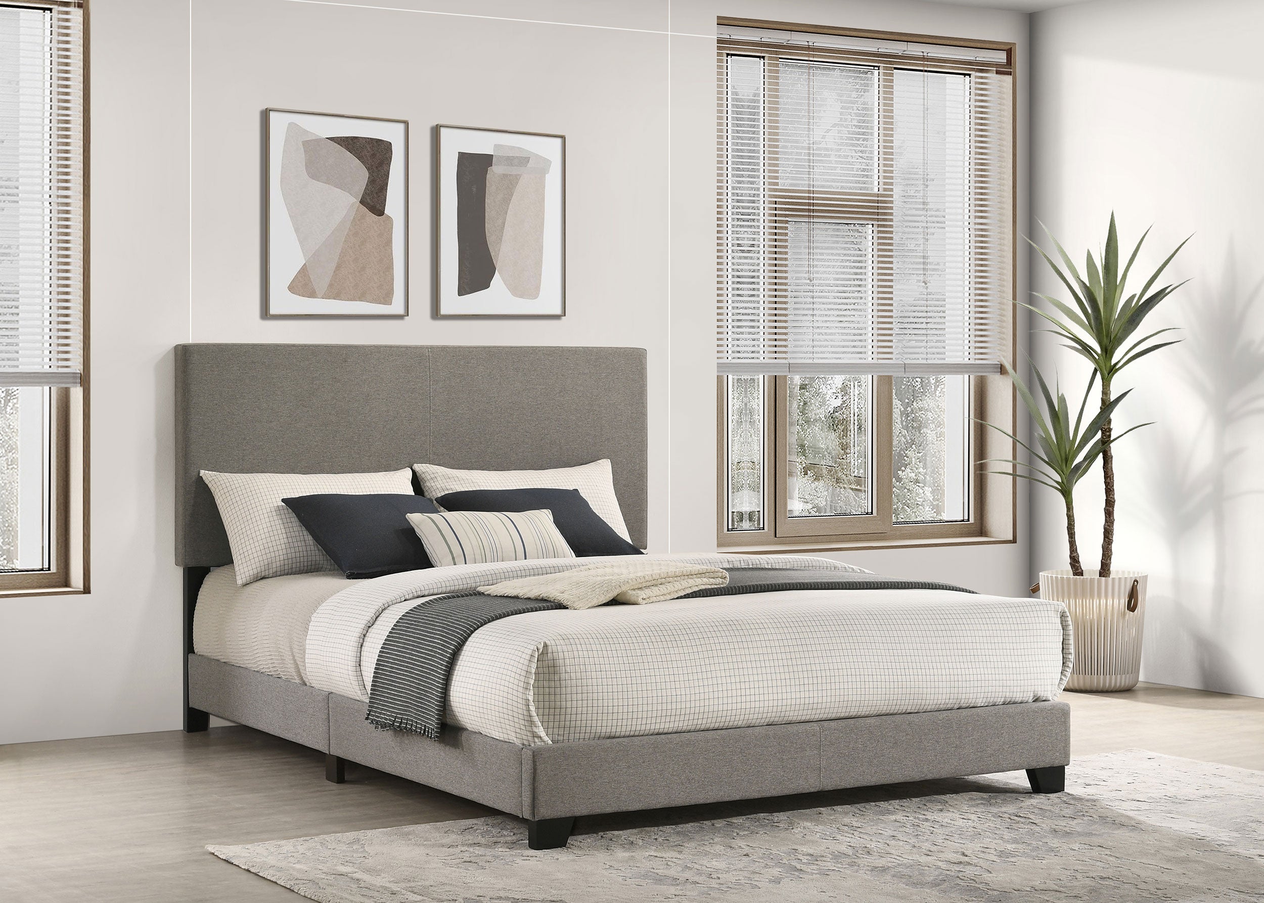 Dorian Upholstered Panel Bed