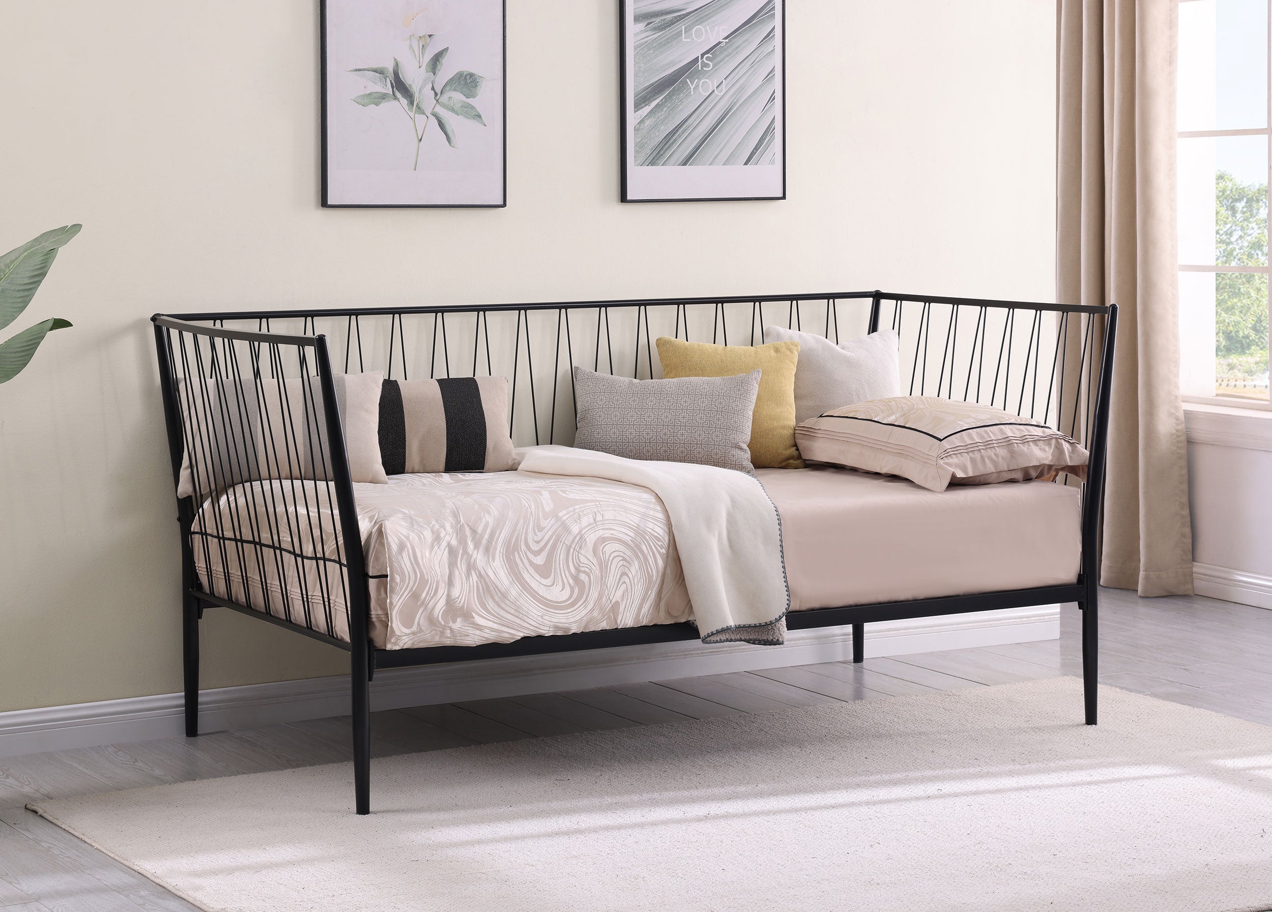 Richland Metal Daybed