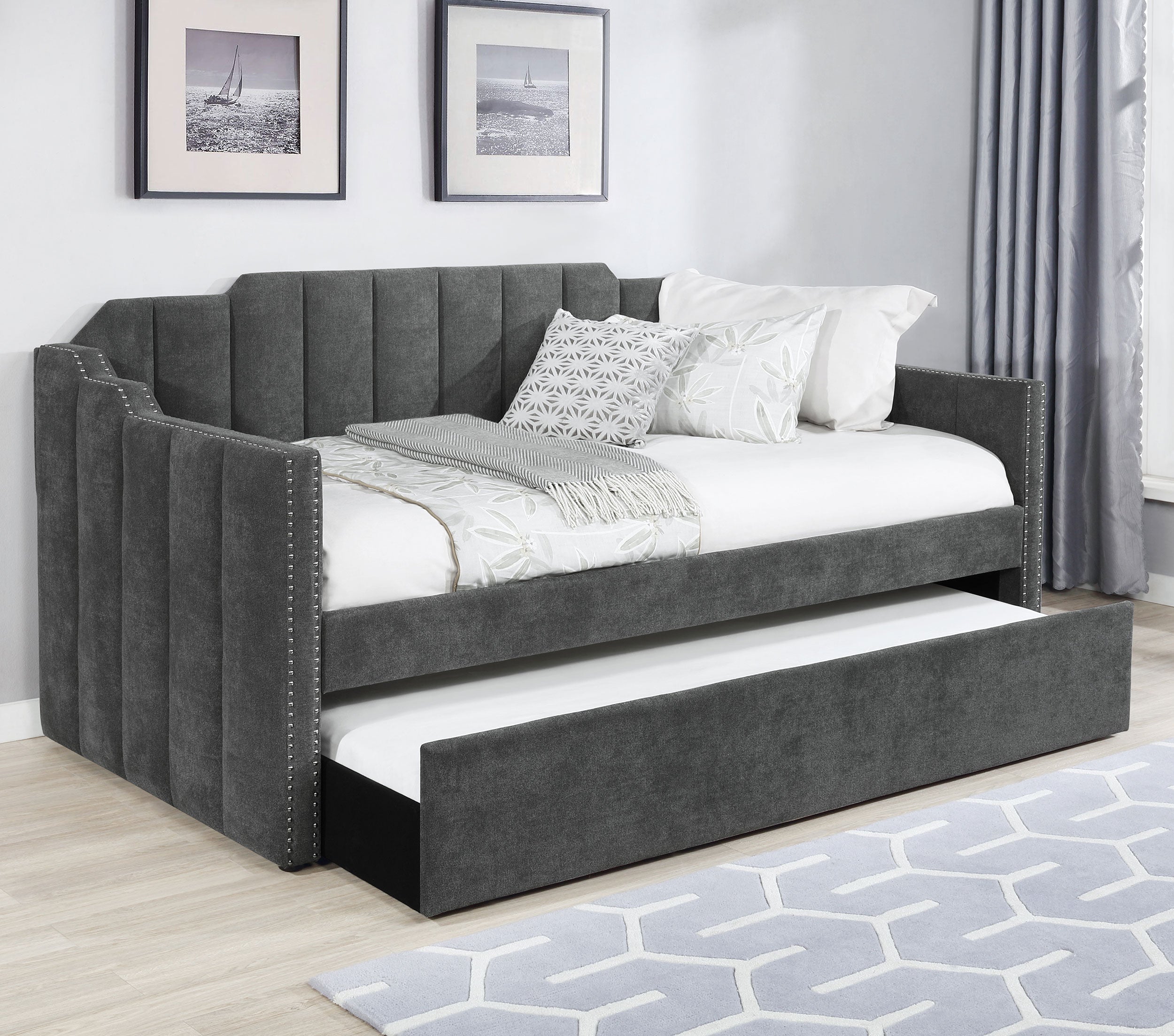 Kingston Upholstered Daybed with Trundle