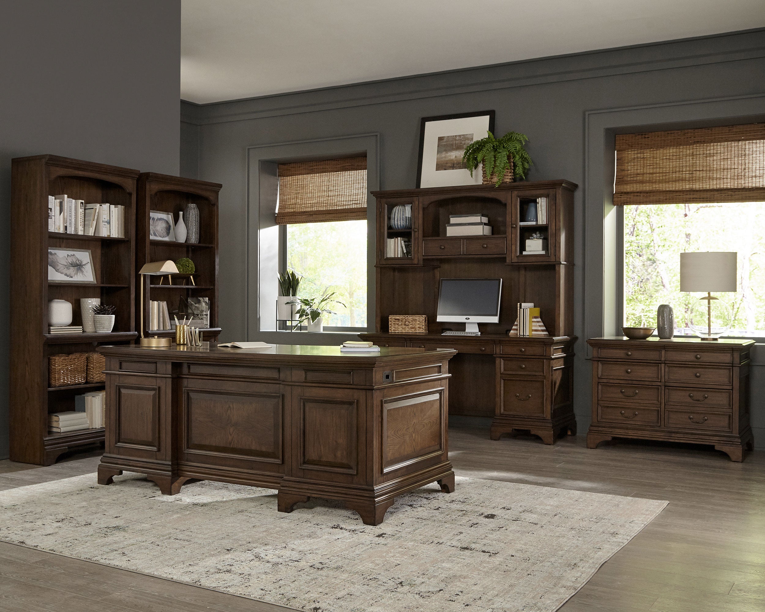 Hartshill Cabinet Bookcase