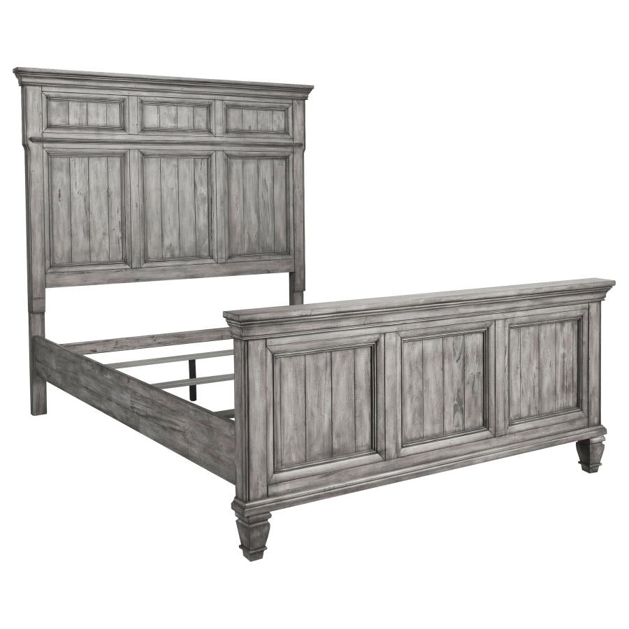 Avenue Traditional 5-piece Eastern King Panel Bedroom Set iN Grey