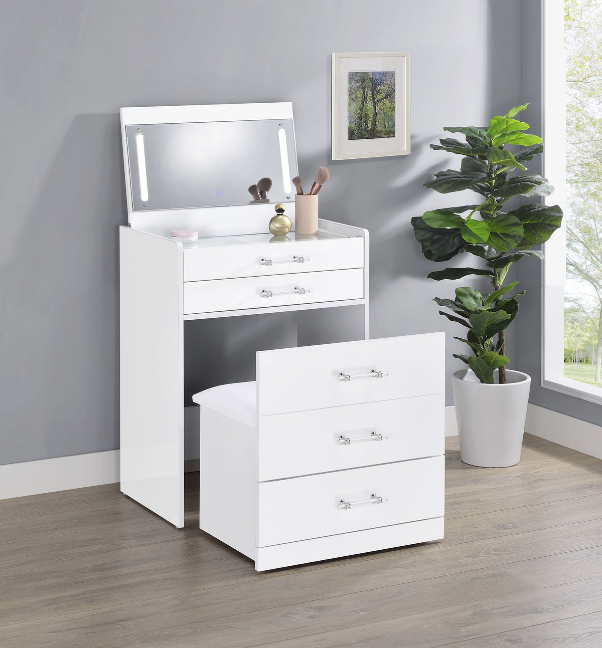 Danbury 3-drawer Makeup Vanity and Stool Set White High Gloss
